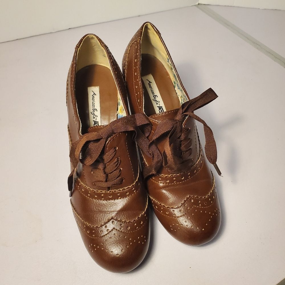 American Eagle Dress Heel Shoes. Size 7